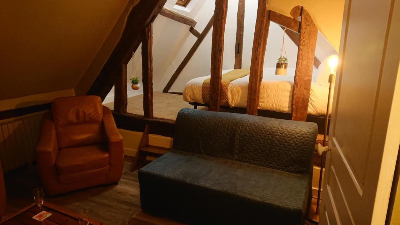 דירות Nuits Au Grenier De שארטר מראה חיצוני תמונה